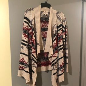 Adorable Tribal Cardigan! 🖤